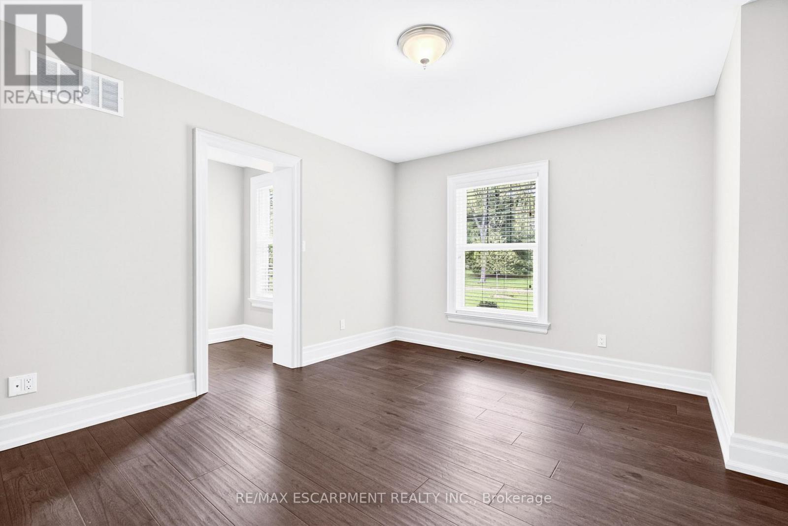 1670 Medad Springs Court, Burlington, ON