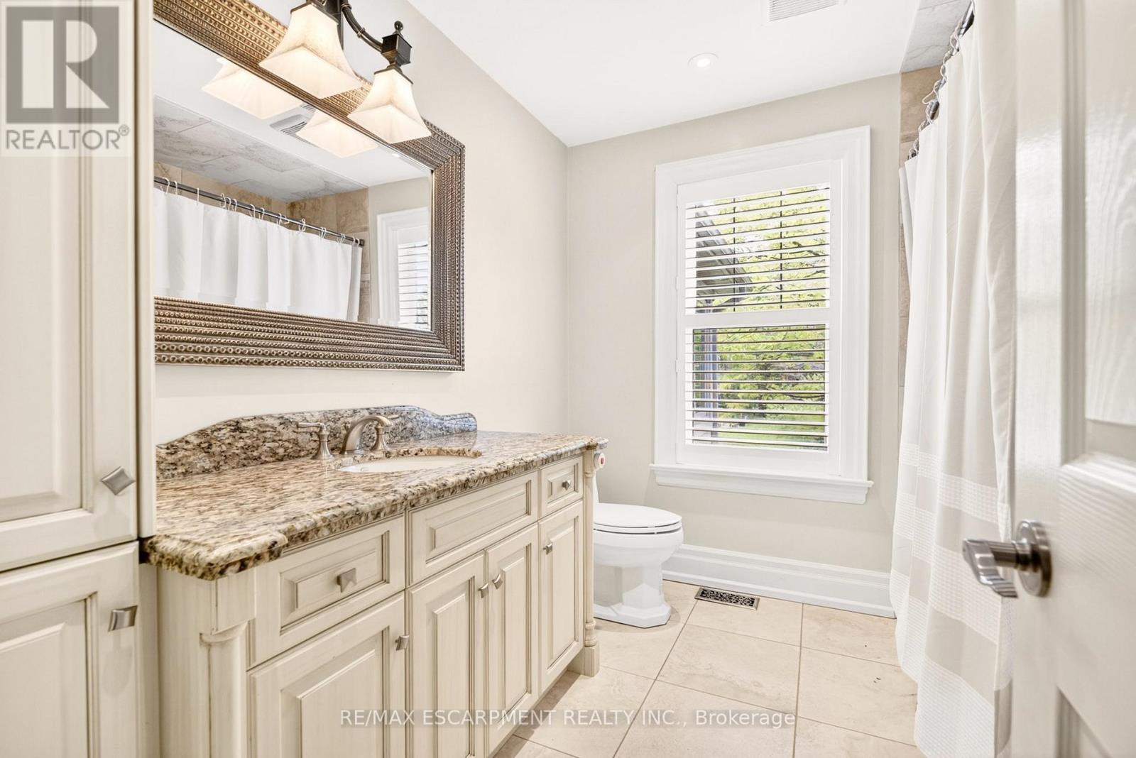 1670 Medad Springs Court, Burlington, ON