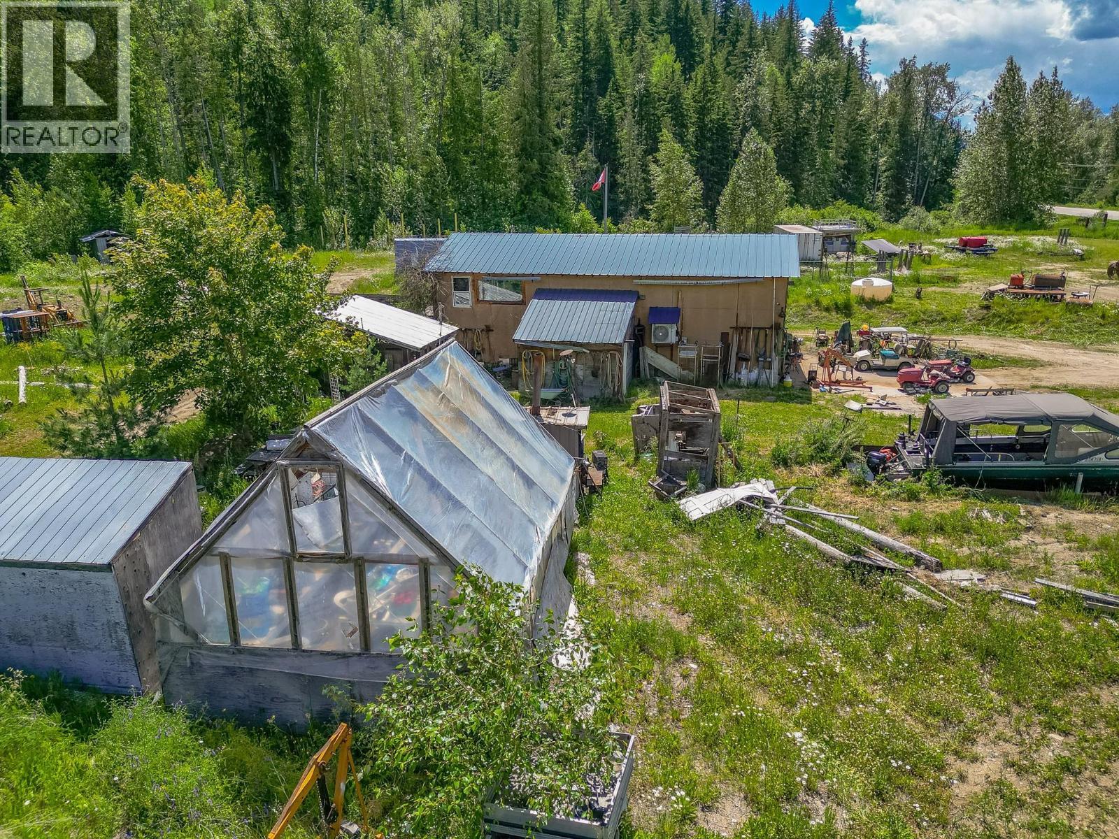 1940 Trans Can Highway, Sicamous, BC - Outdoor