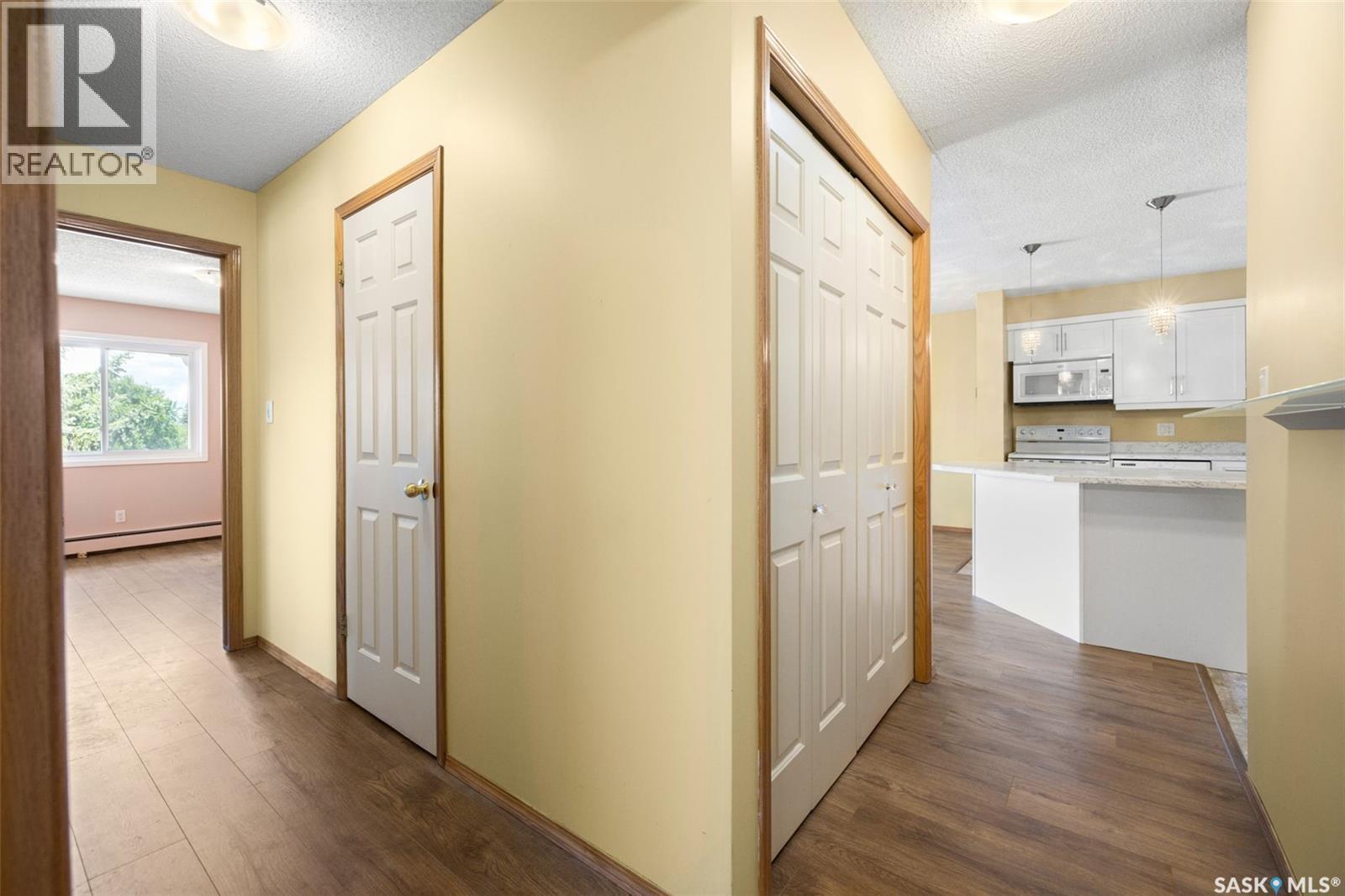329 960 Assiniboine Avenue, Regina, SK