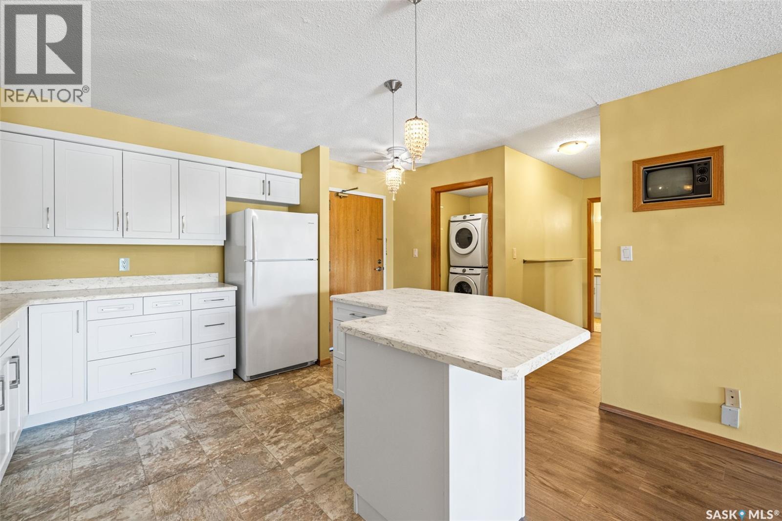 329 960 Assiniboine Avenue, Regina, SK
