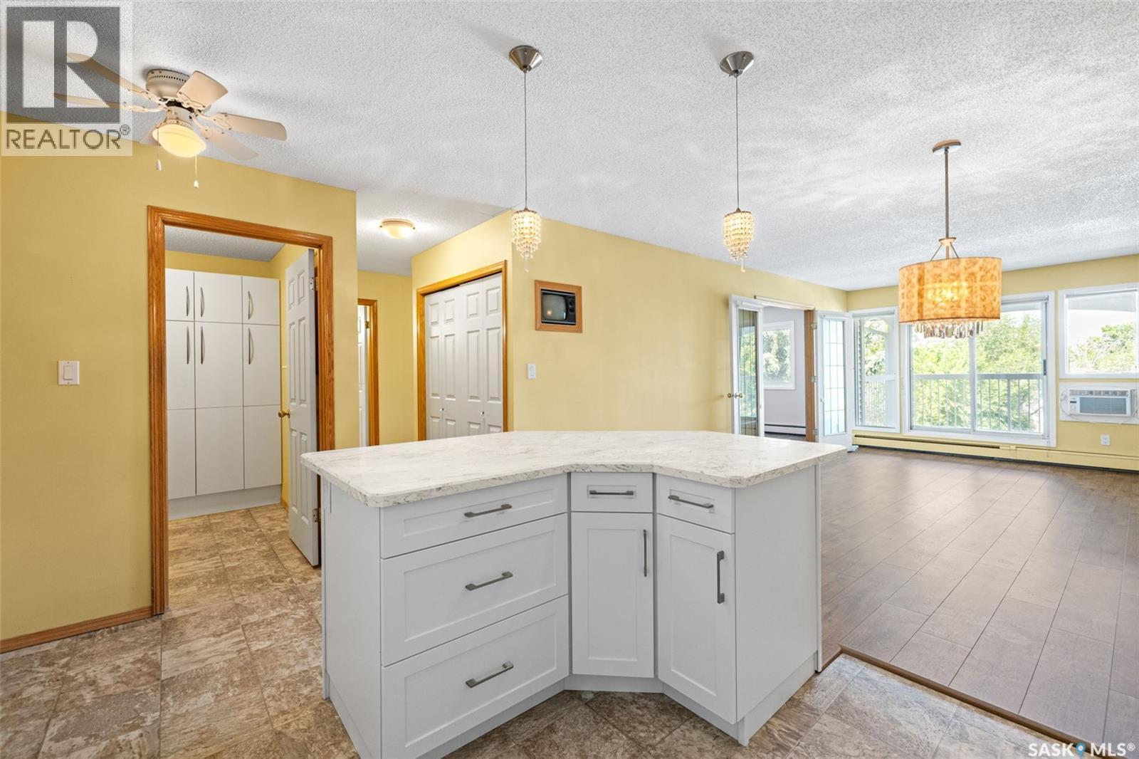 329 960 Assiniboine Avenue, Regina, SK