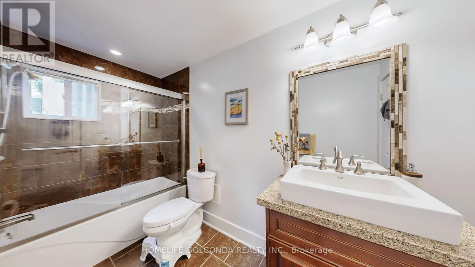 54 Senator Reesor'S Drive, Markham, ON - Indoor Photo Showing Bathroom