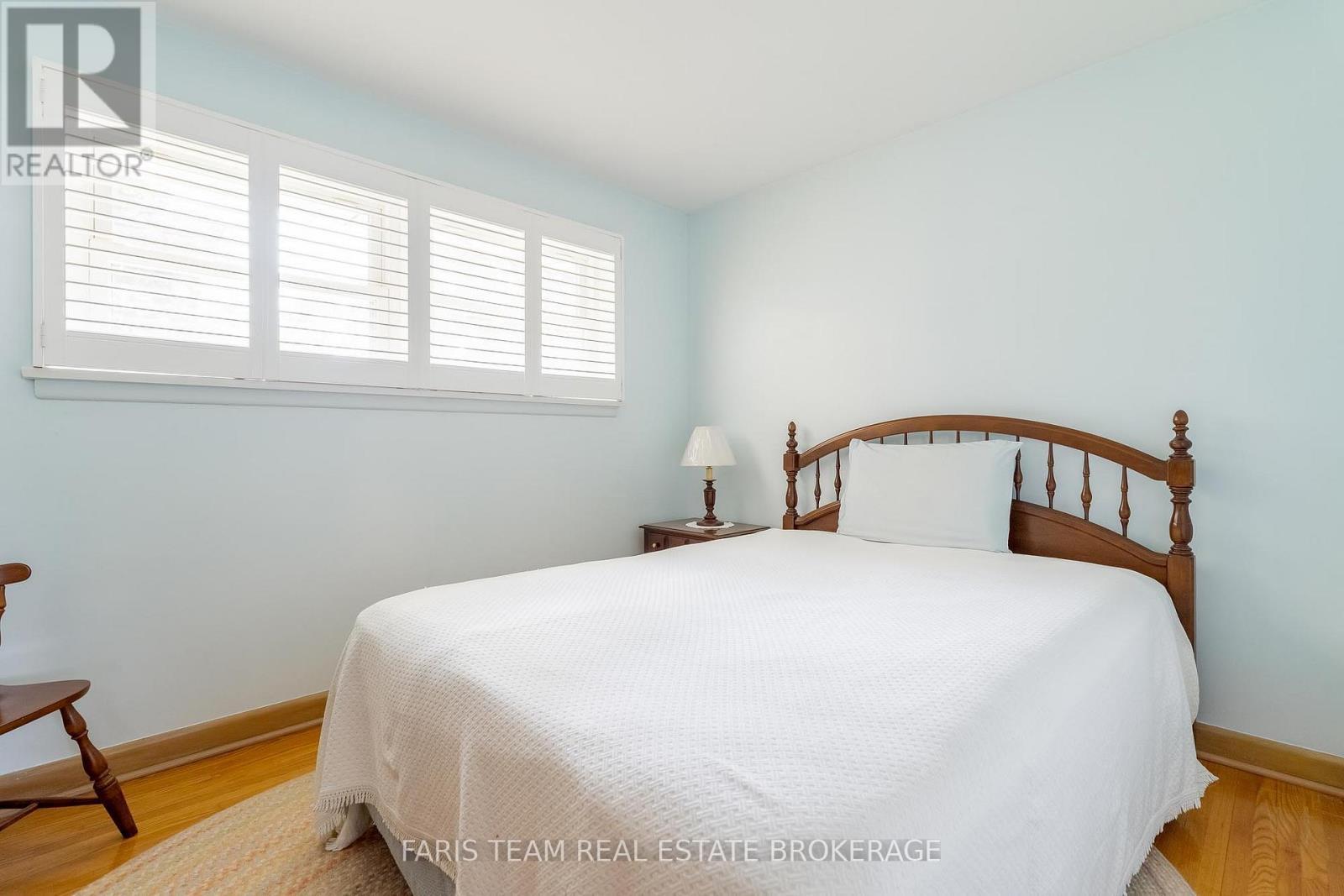37 Downsview Drive, Barrie, ON
