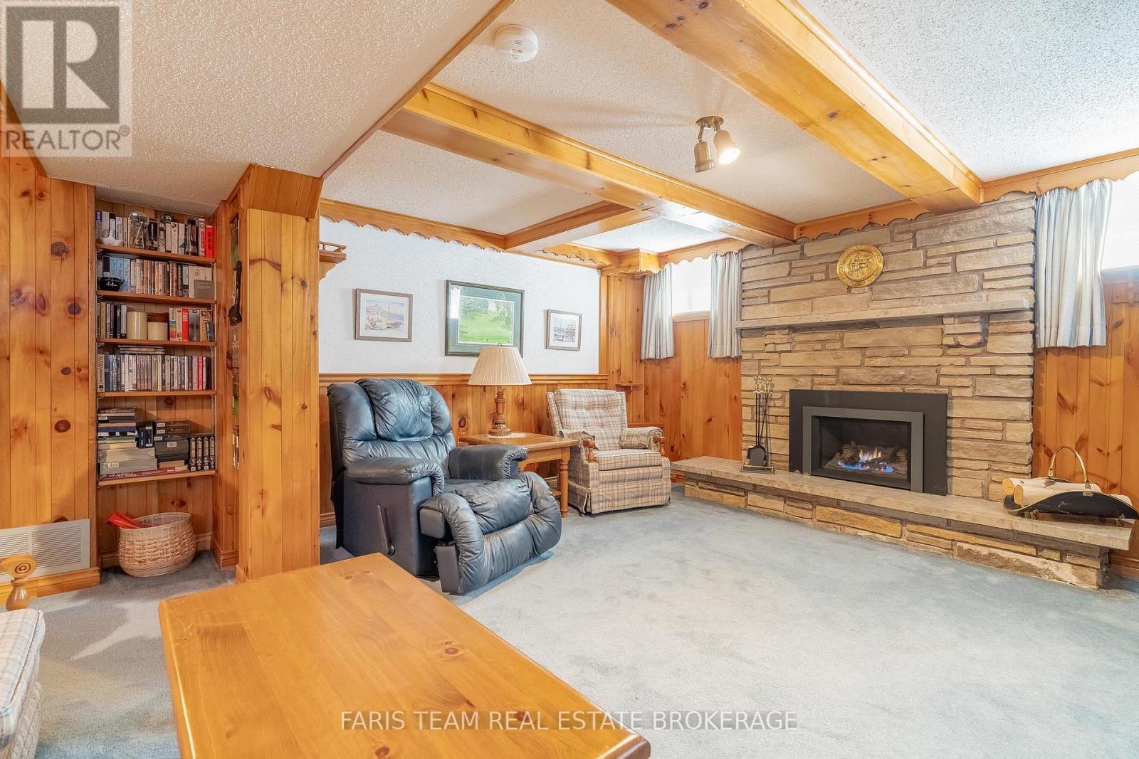 37 Downsview Drive, Barrie, ON