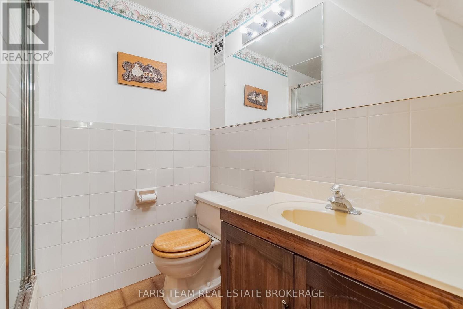 37 Downsview Drive, Barrie, ON