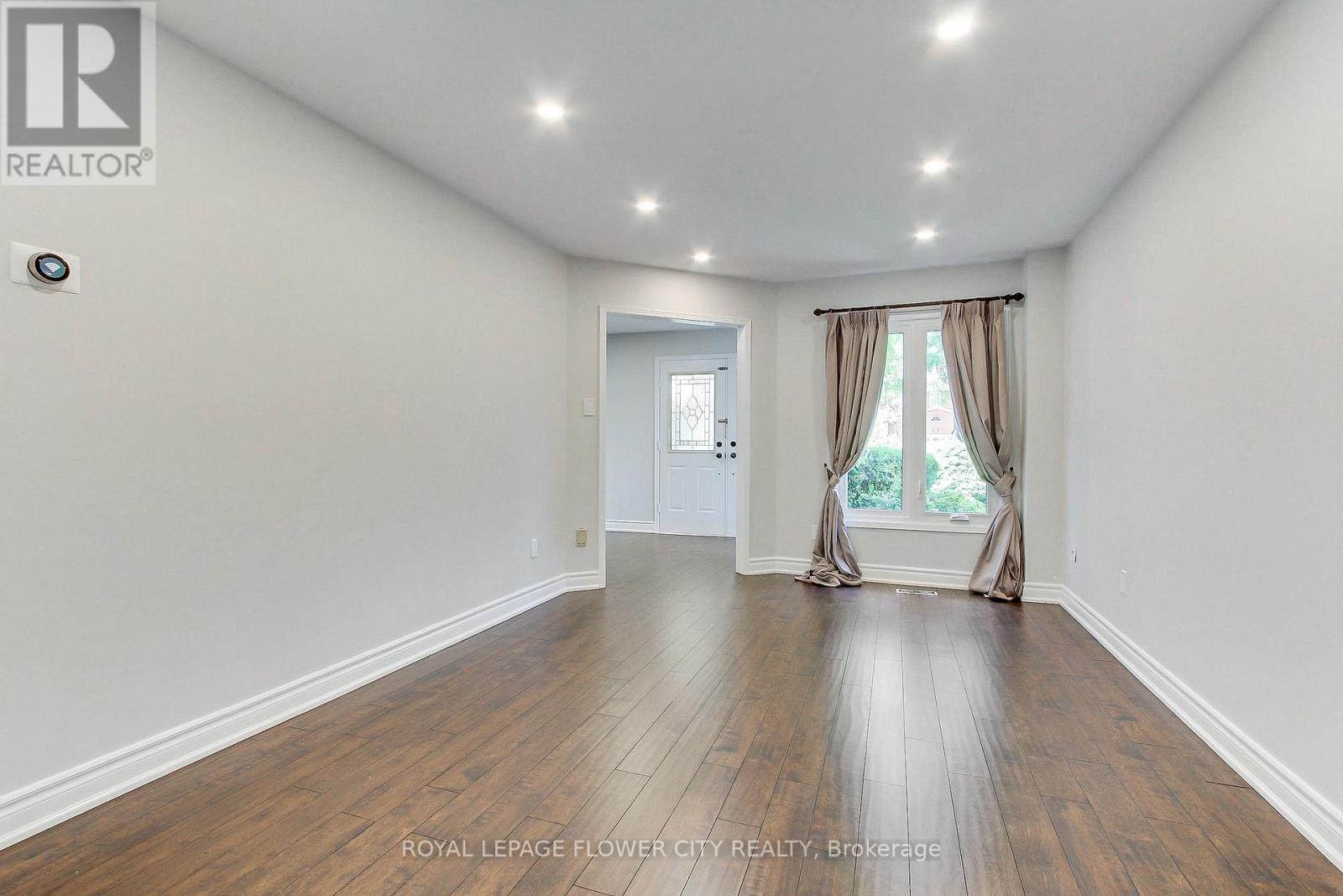 2620 Credit Valley Road, Mississauga, ON