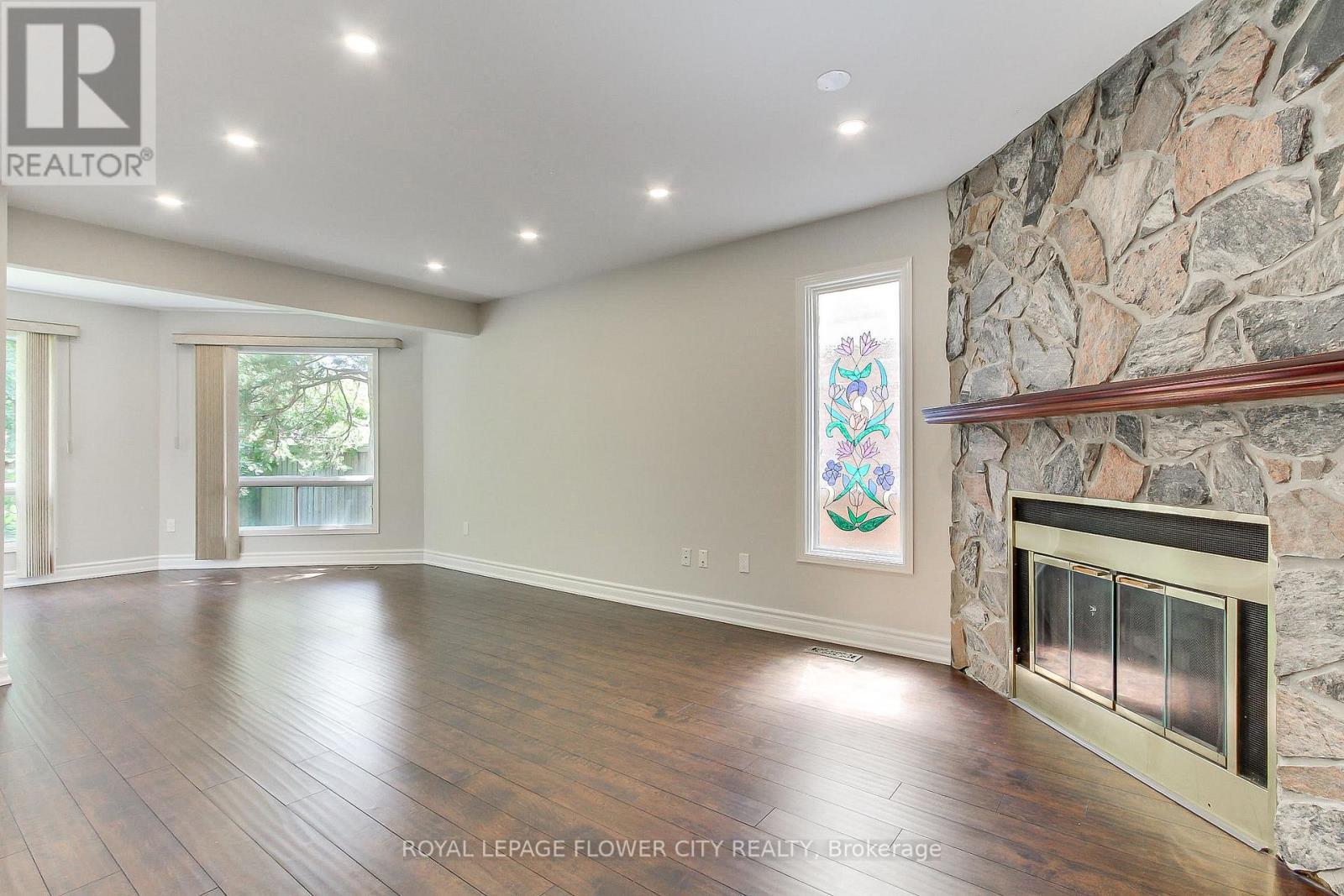 2620 Credit Valley Road, Mississauga, ON