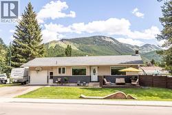 316 Alpine Place Sparwood, BC V0B 2G0