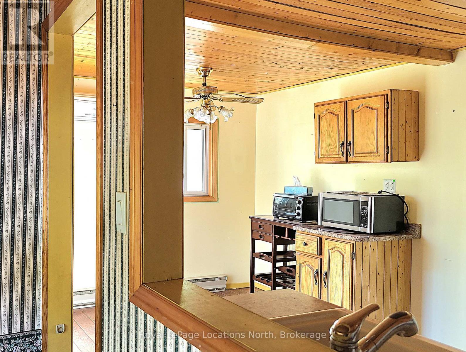 25 Balmoral Avenue, Tiny, ON