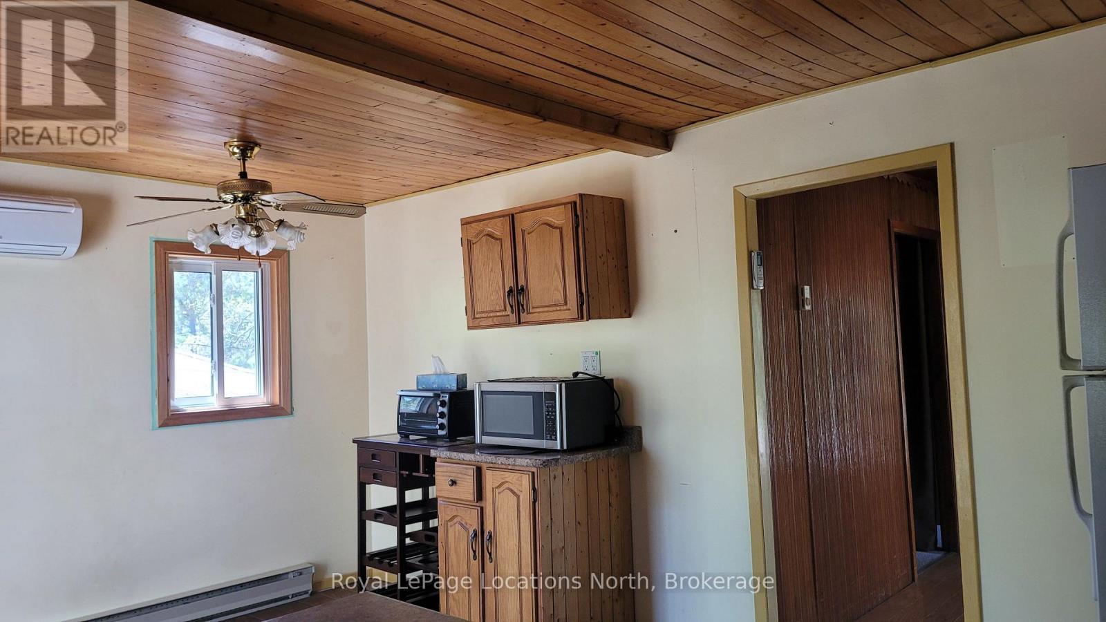 25 Balmoral Avenue, Tiny, ON