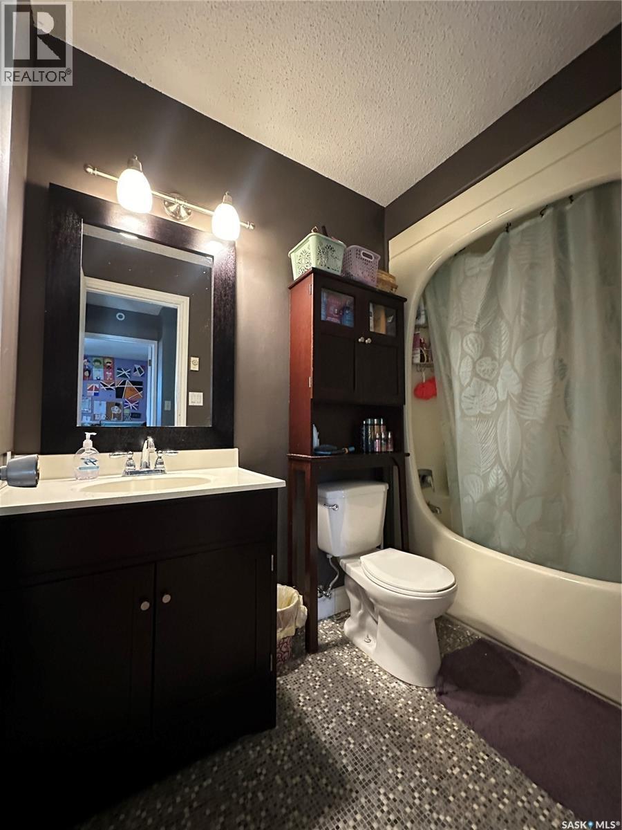 52 Windfield Place, Yorkton, SK
