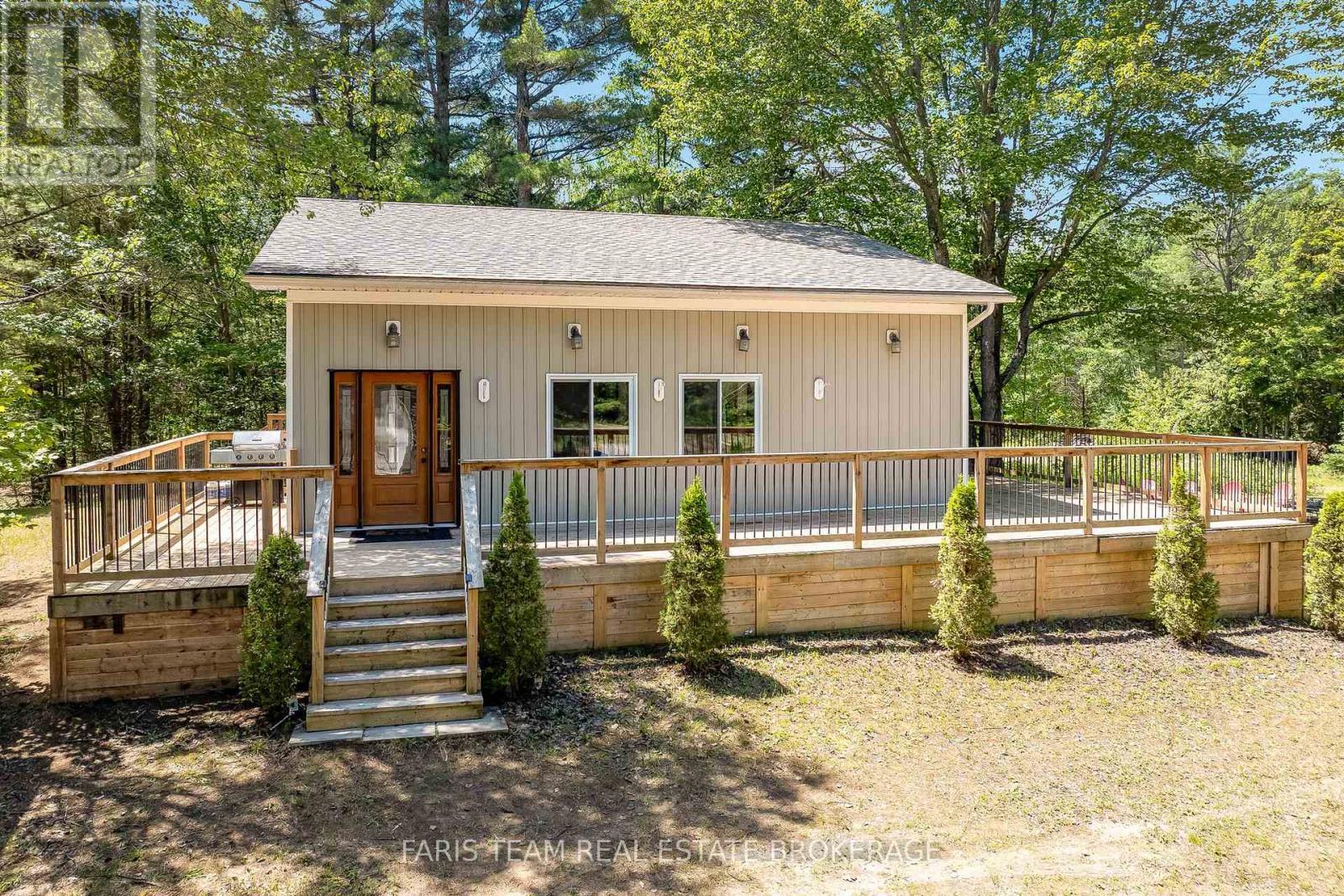 1226 Baseline Road, Gravenhurst, ON