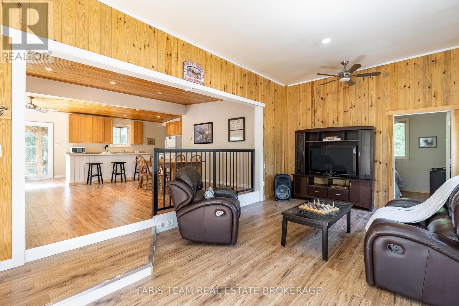 1226 Baseline Road, Gravenhurst, ON