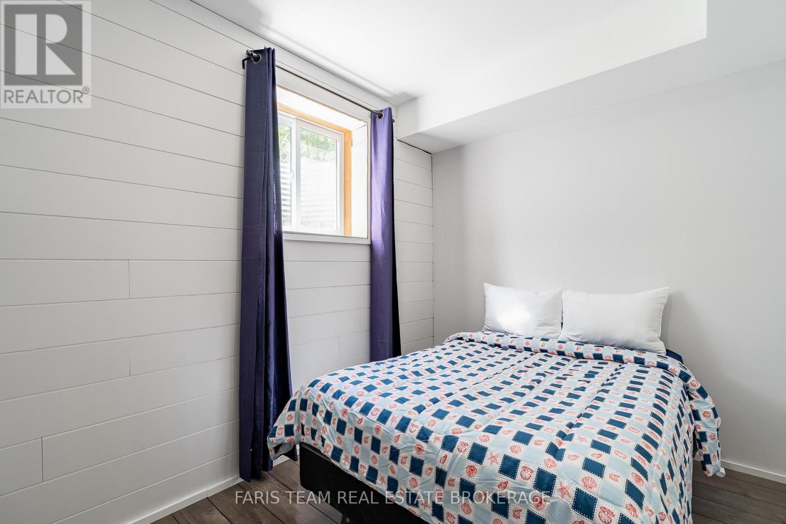 1226 Baseline Road, Gravenhurst, ON