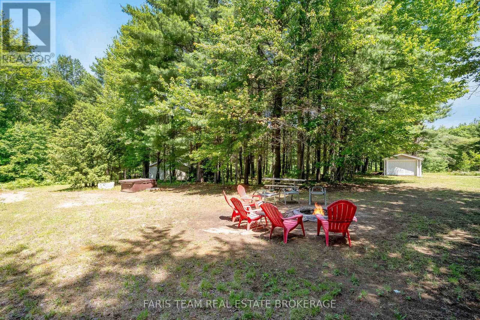 1226 Baseline Road, Gravenhurst, ON