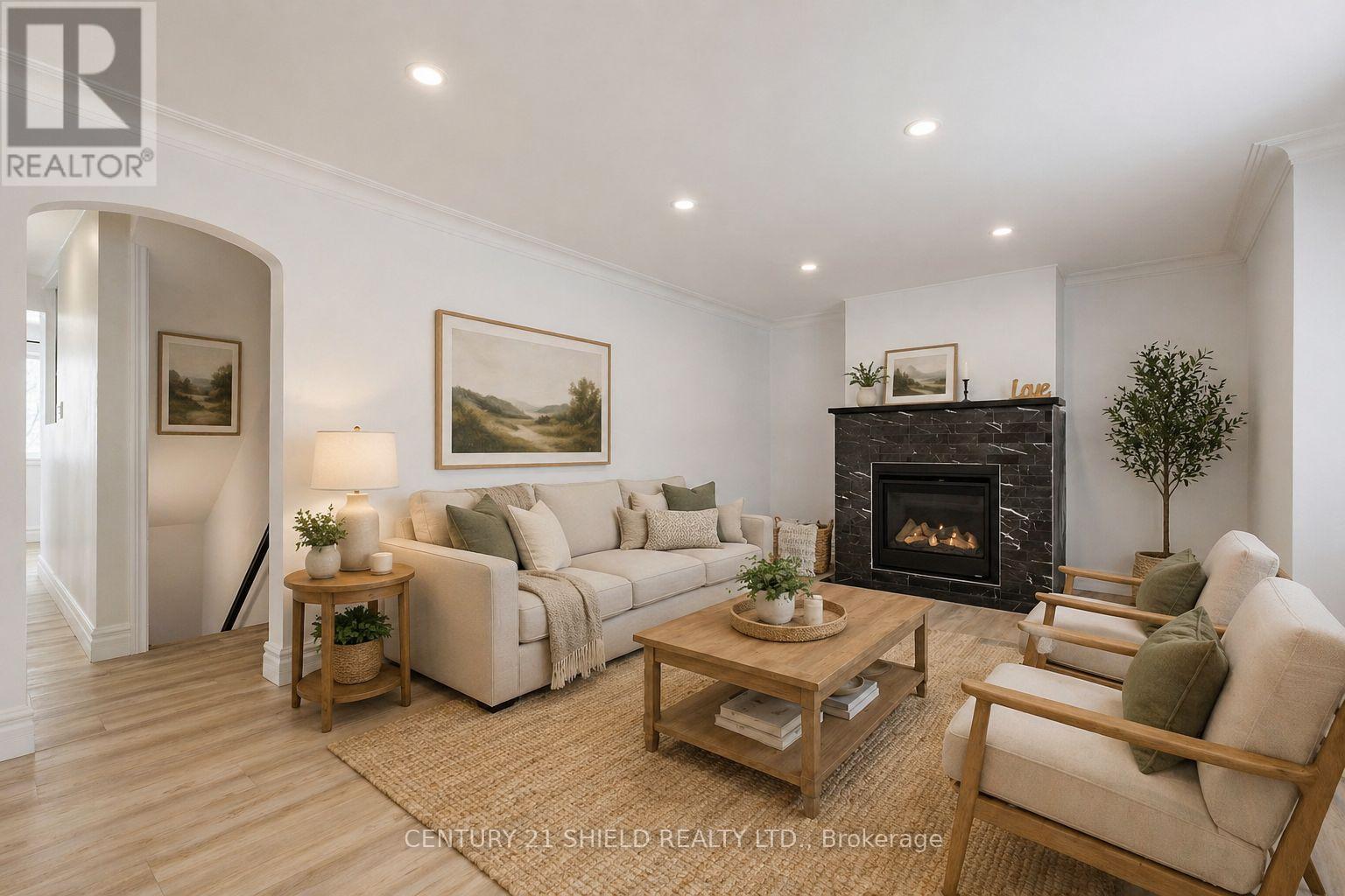 2030 Pitt Street, Cornwall, ON