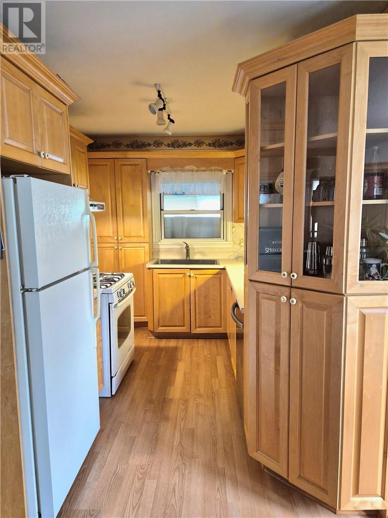 98 William, Chelmsford, ON