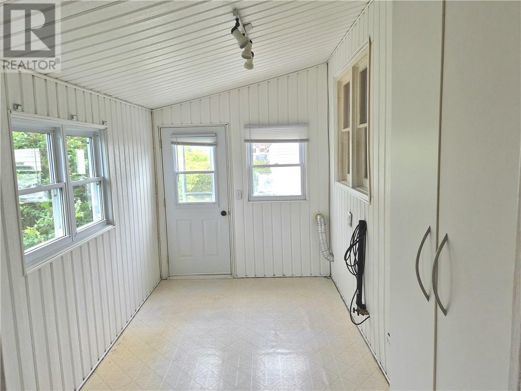 98 William, Chelmsford, ON