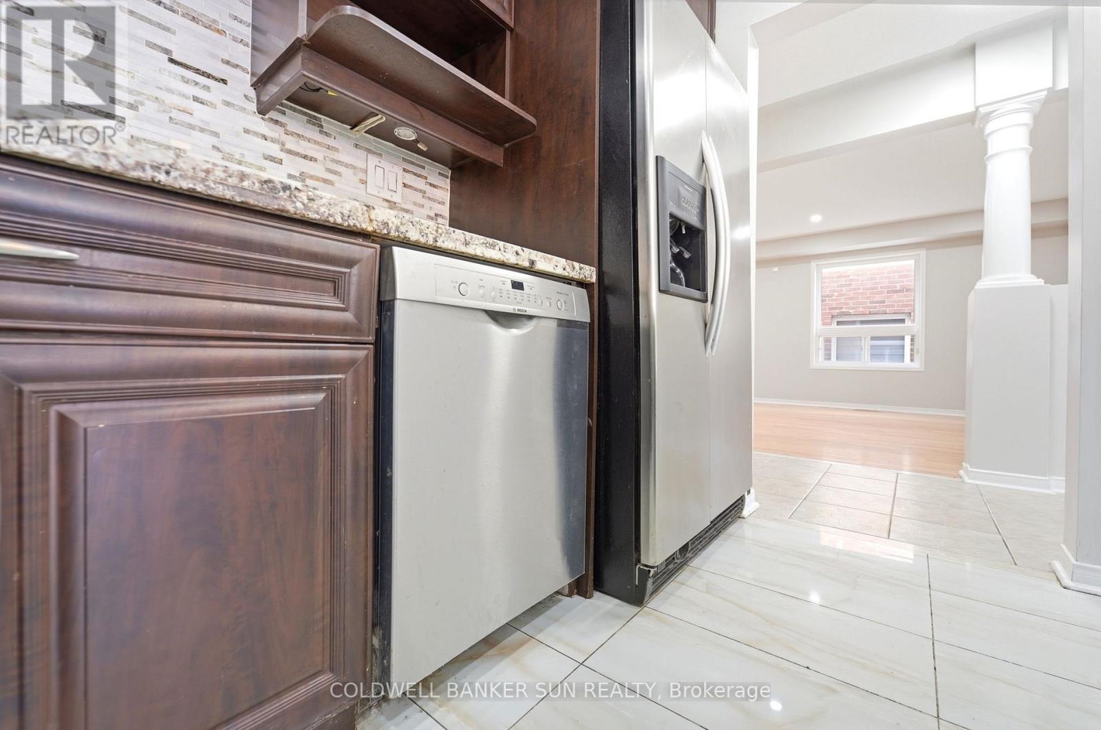 67 Tufton Crescent, Brampton, ON