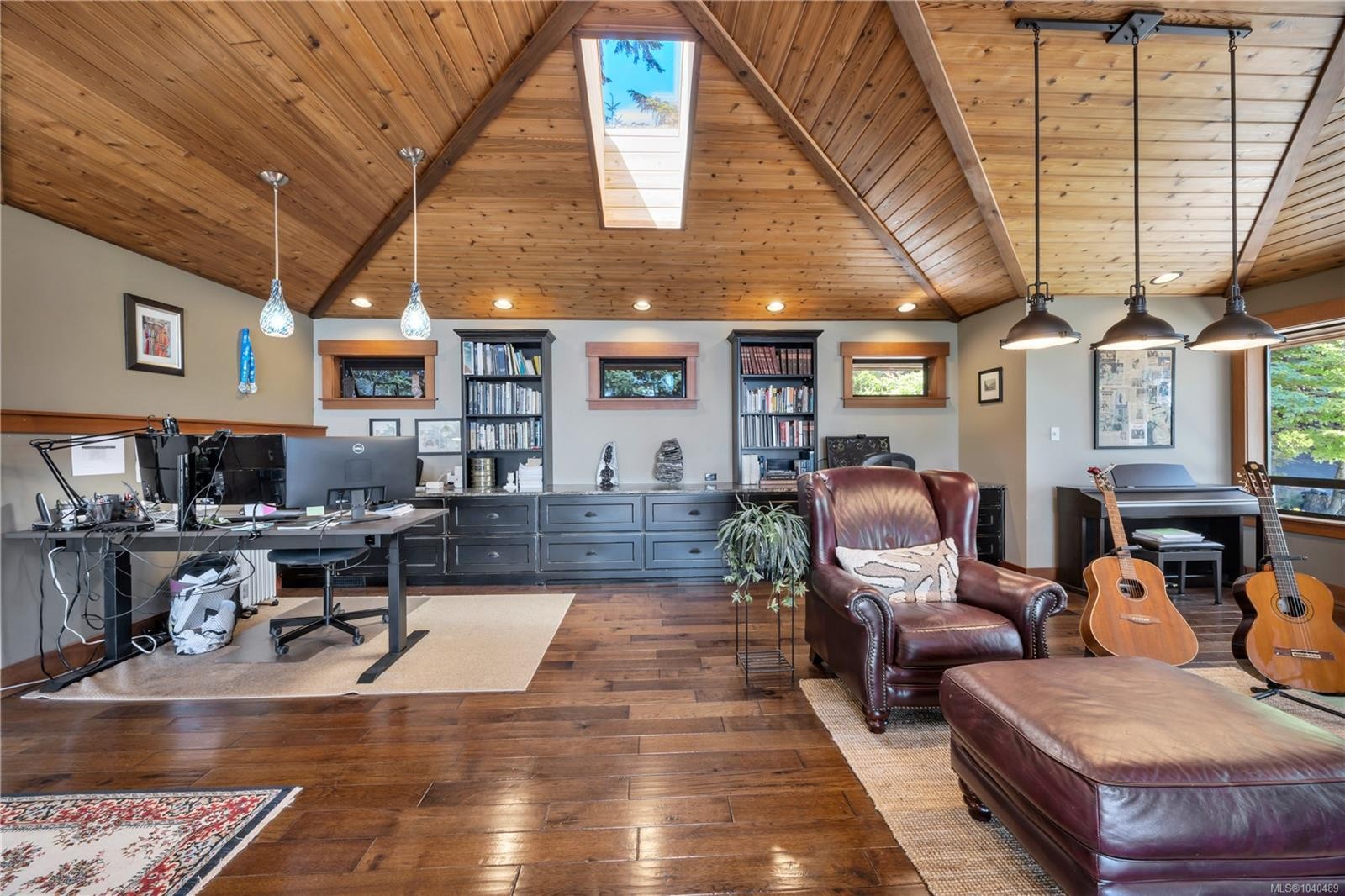 1370 Ivor Rd, Nanaimo, BC