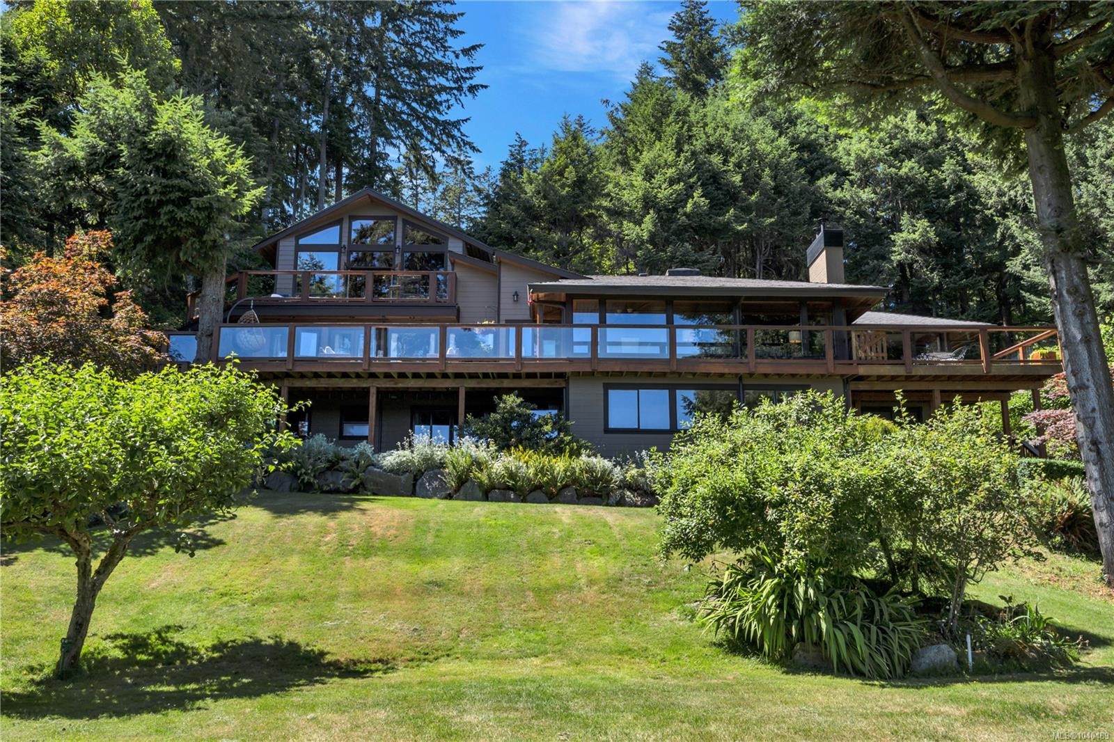 1370 Ivor Rd, Nanaimo, BC