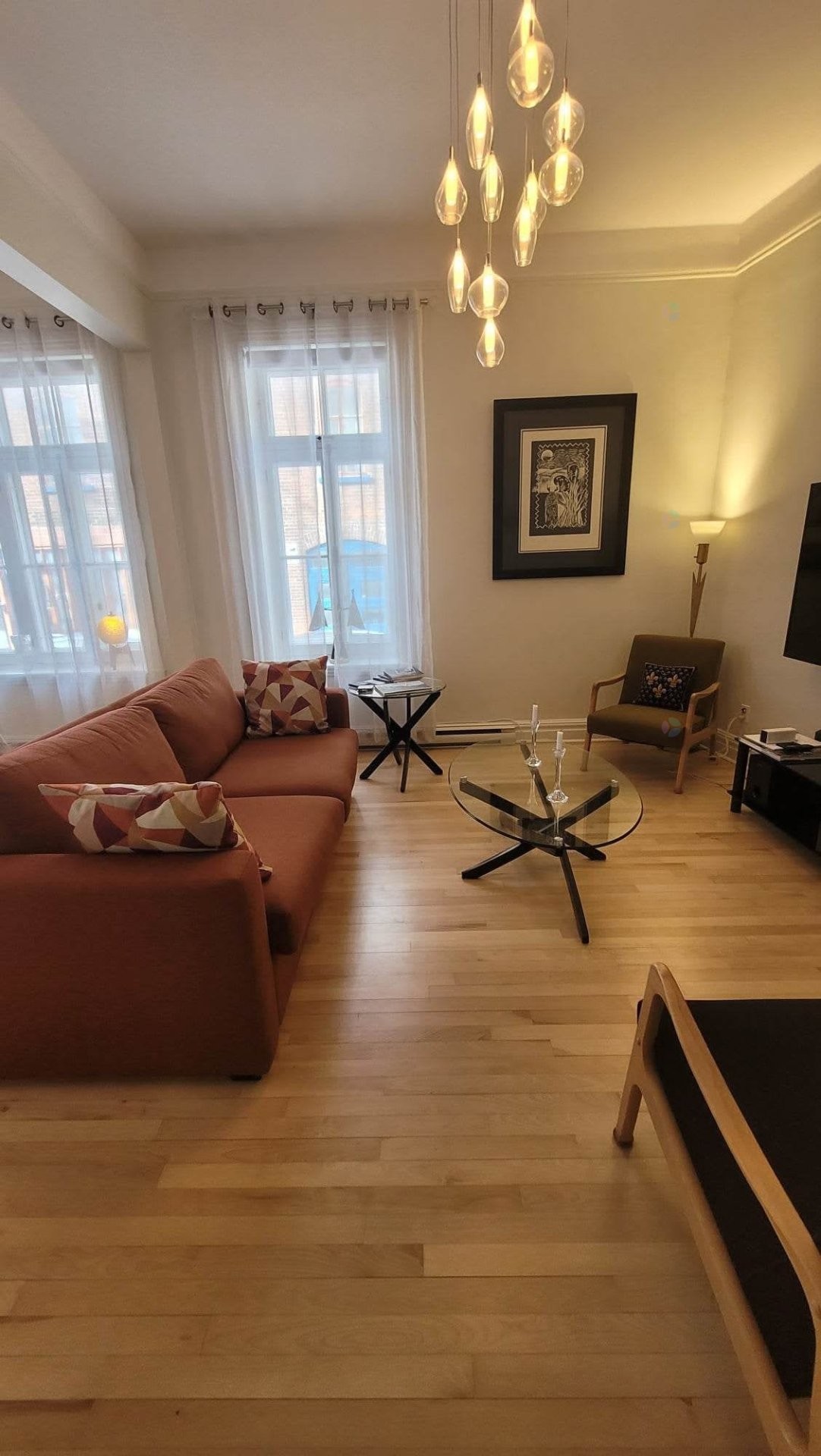 Living Room - 1-403 Rue Richelieu, Québec (La Cité-Limoilou), QC