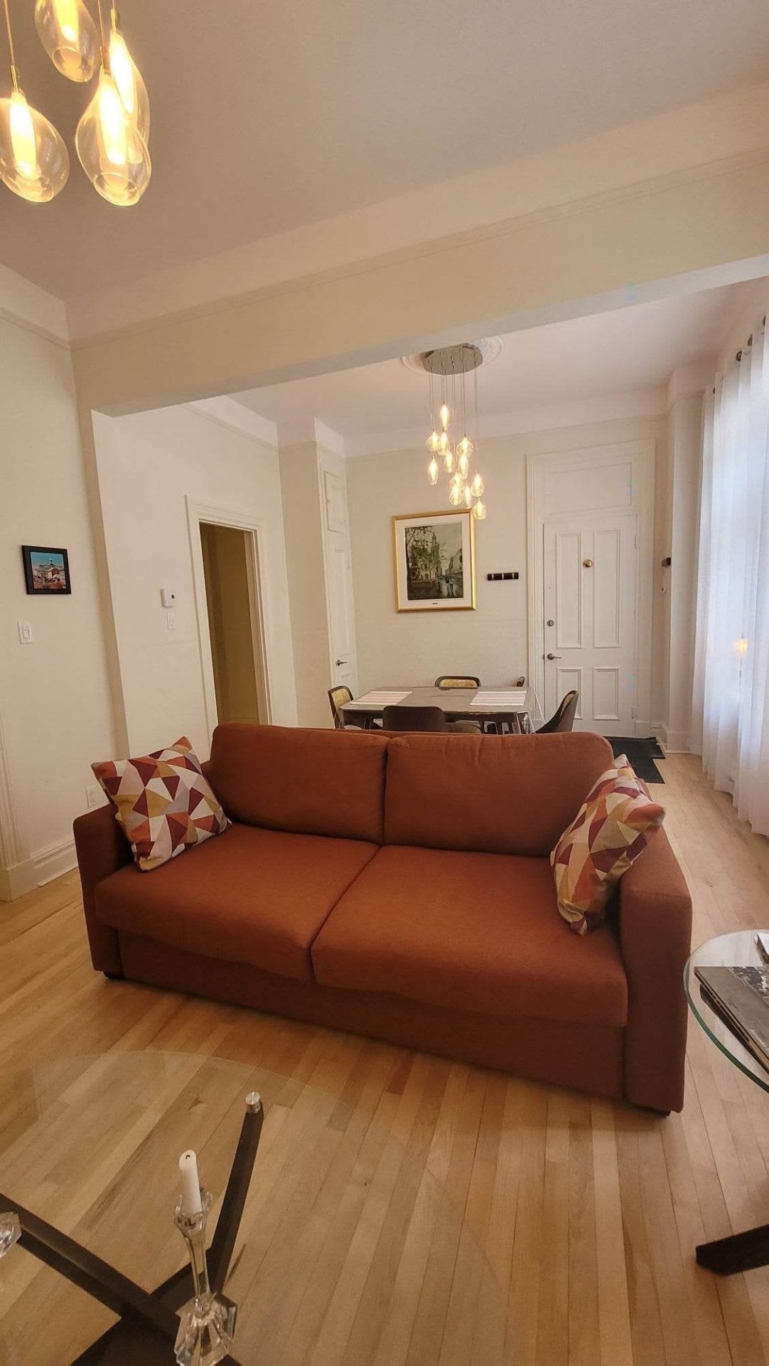 Living Room - 1-403 Rue Richelieu, Québec (La Cité-Limoilou), QC