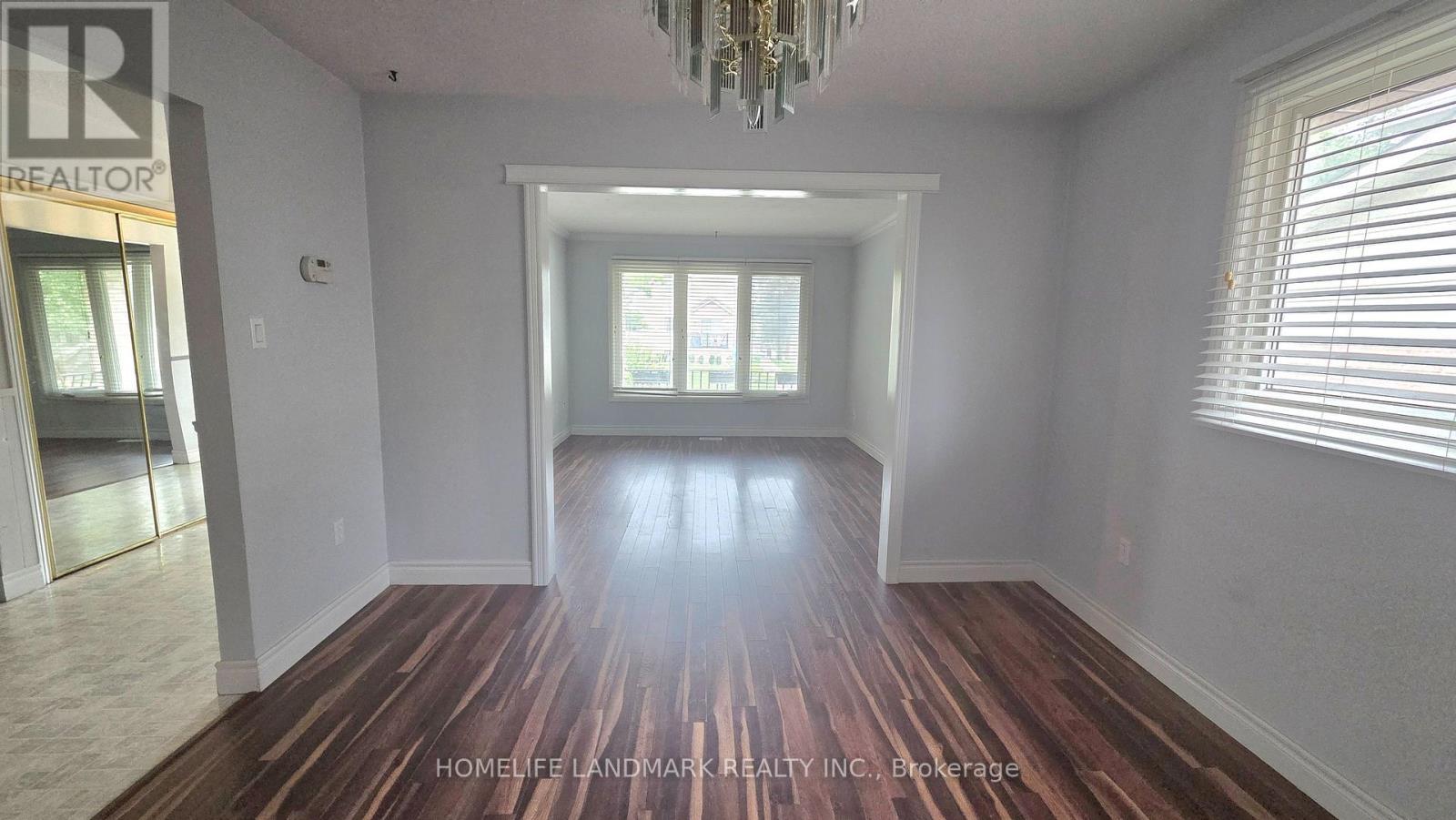 33 Elora Drive, Hamilton, ON