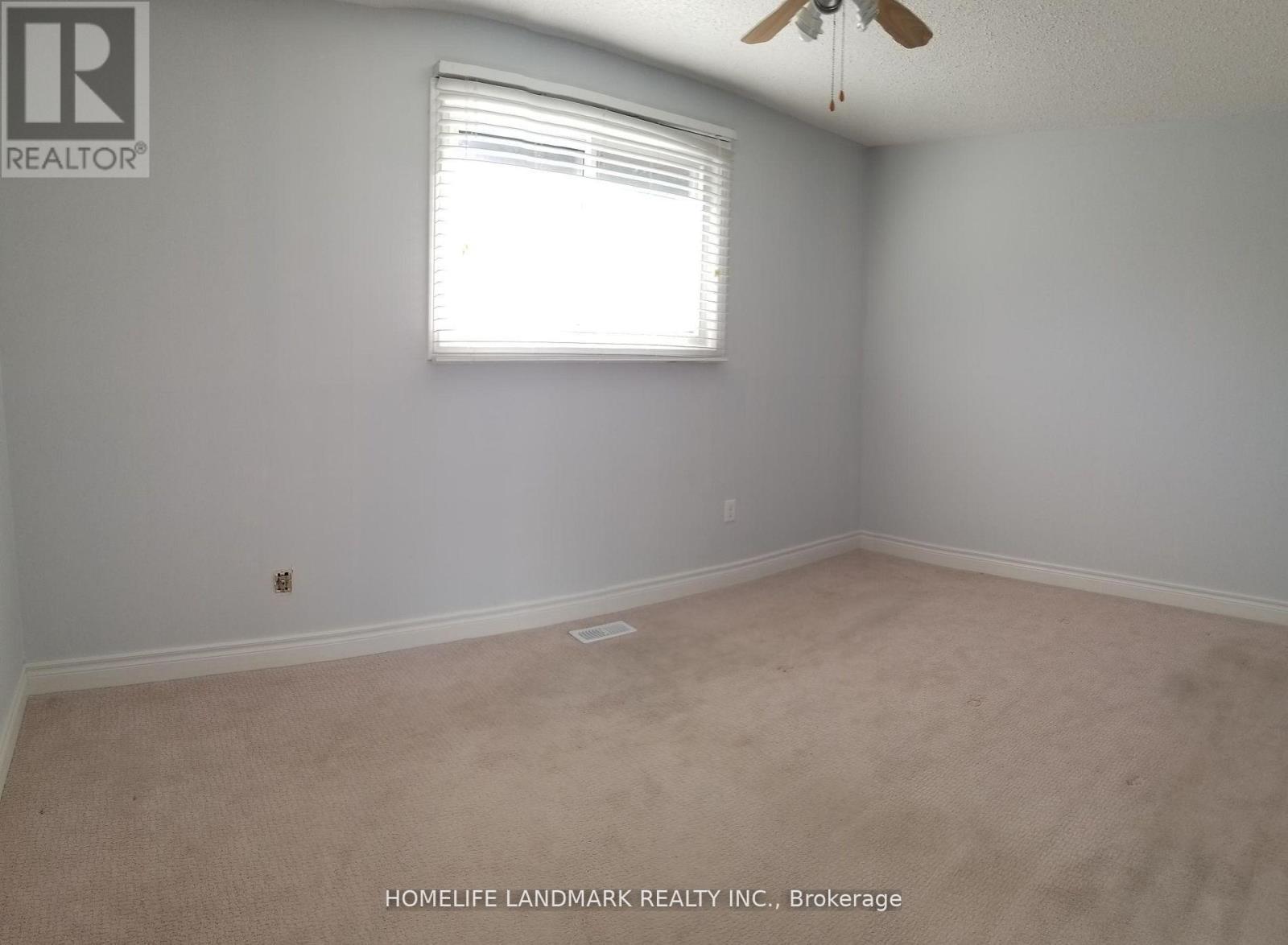 33 Elora Drive, Hamilton, ON