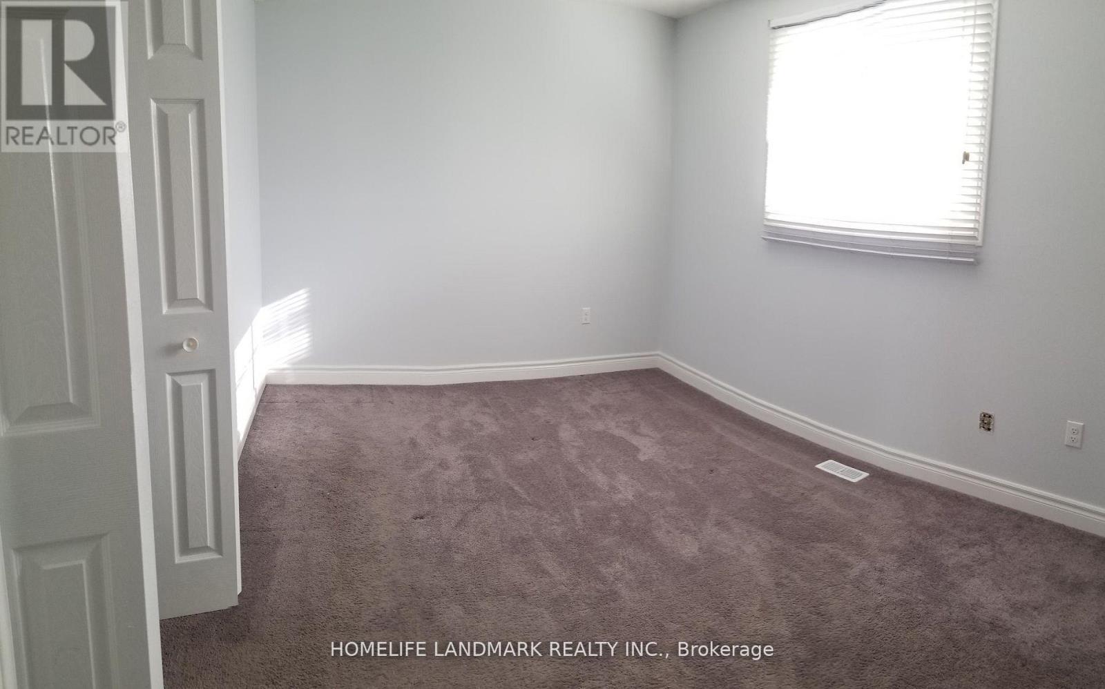 33 Elora Drive, Hamilton, ON