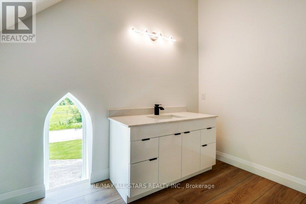16205 Sideroad 17A Road, Brock, ON