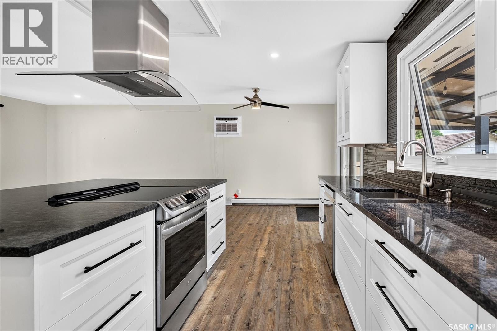 1266 Maybery Crescent, Moose Jaw, SK