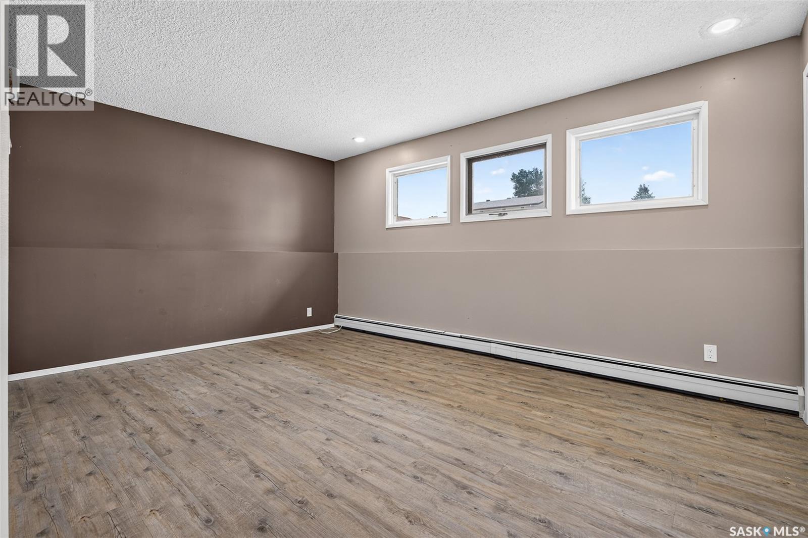 1266 Maybery Crescent, Moose Jaw, SK