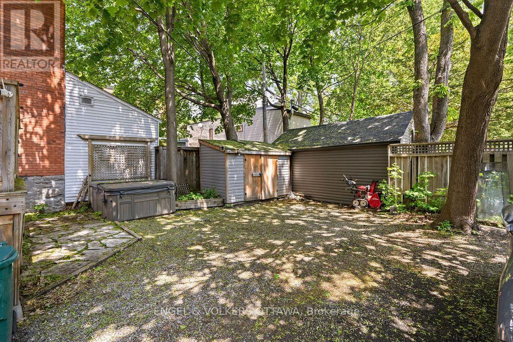 475 Kent Street, Ottawa, ON