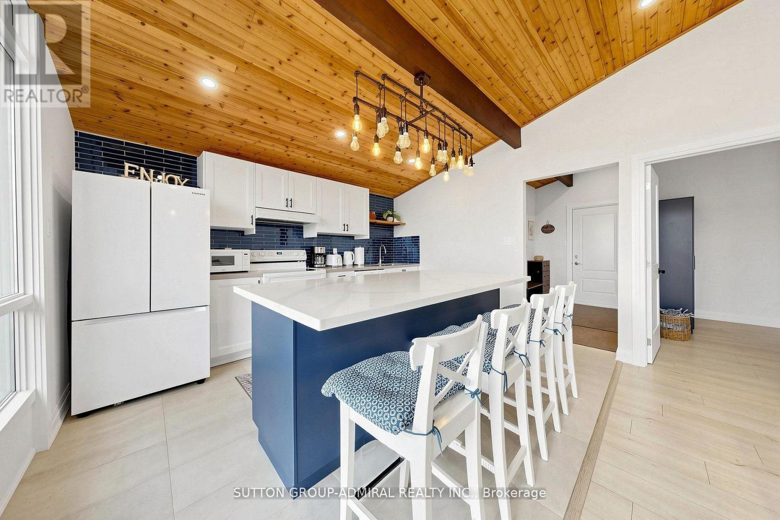 28 Timcourt Drive, Tiny, ON