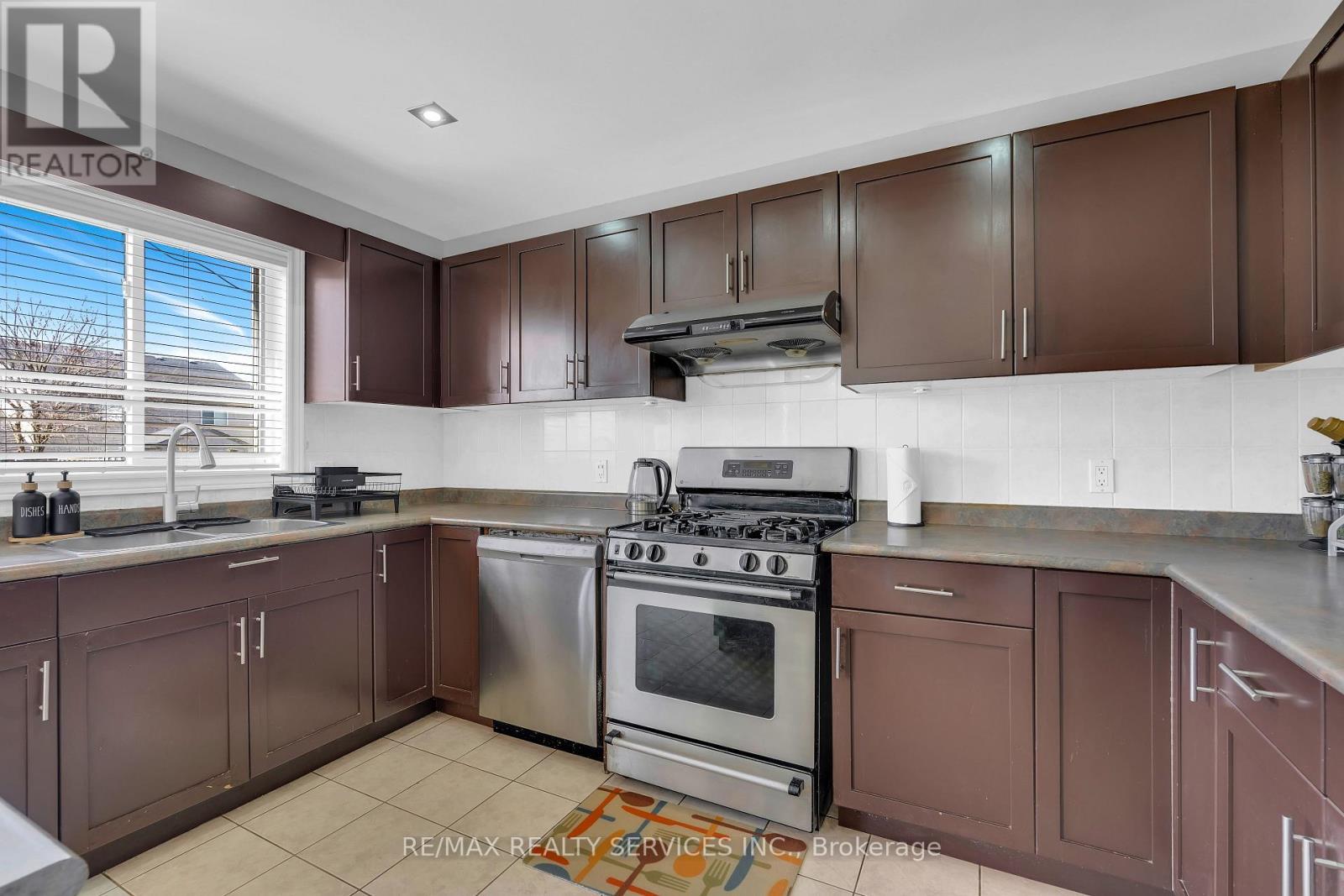 7009 Kalar Road, Niagara Falls, ON