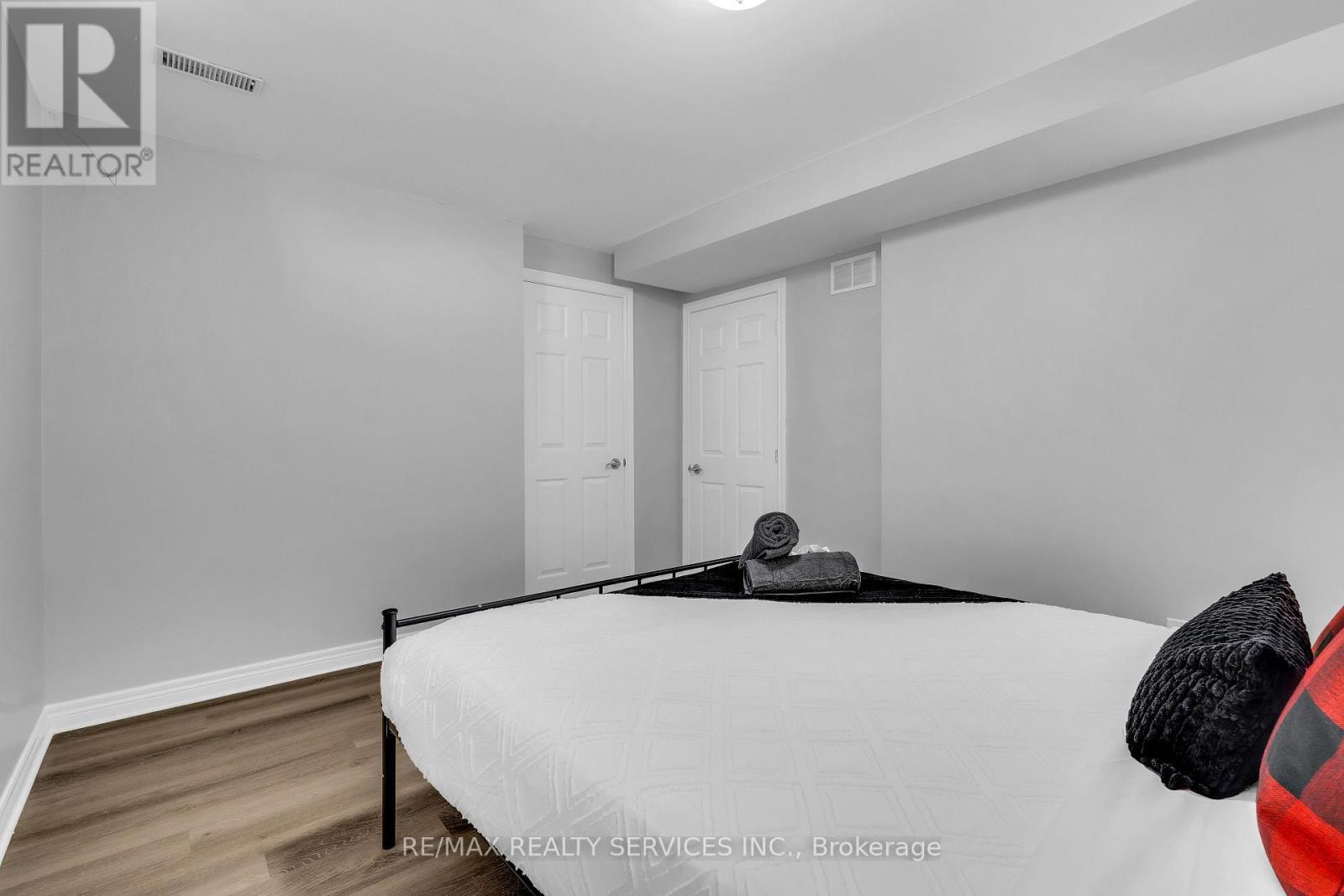 7009 Kalar Road, Niagara Falls, ON