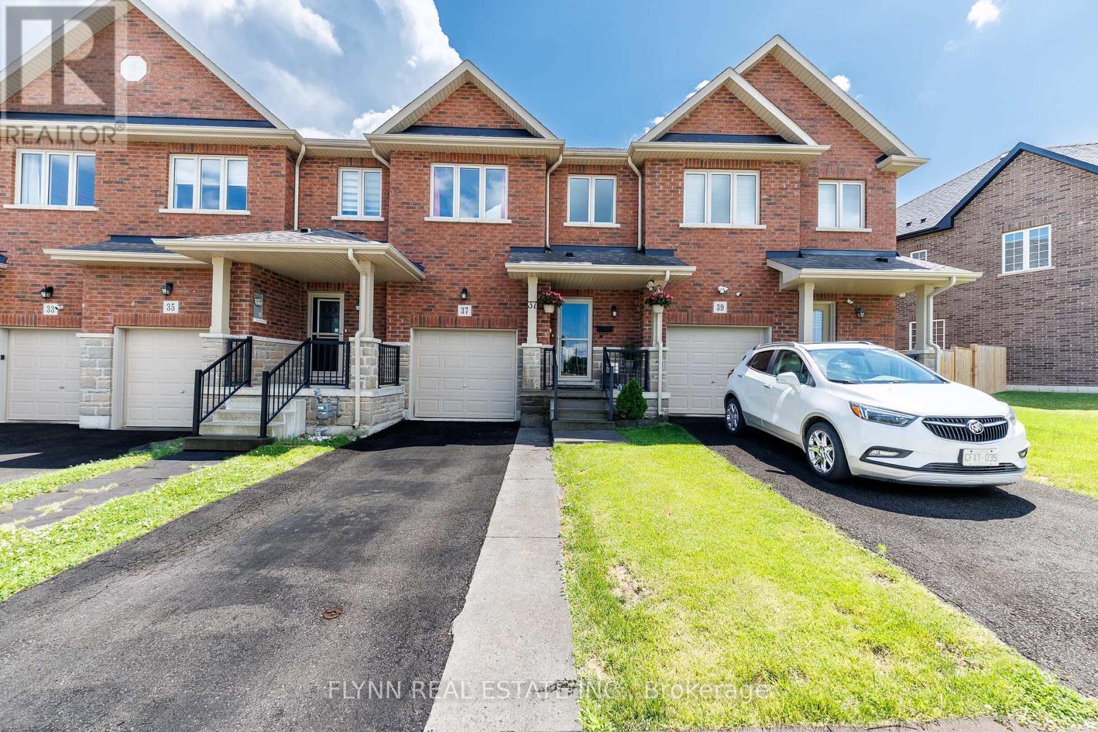 37 Sunset Way, Thorold, ON