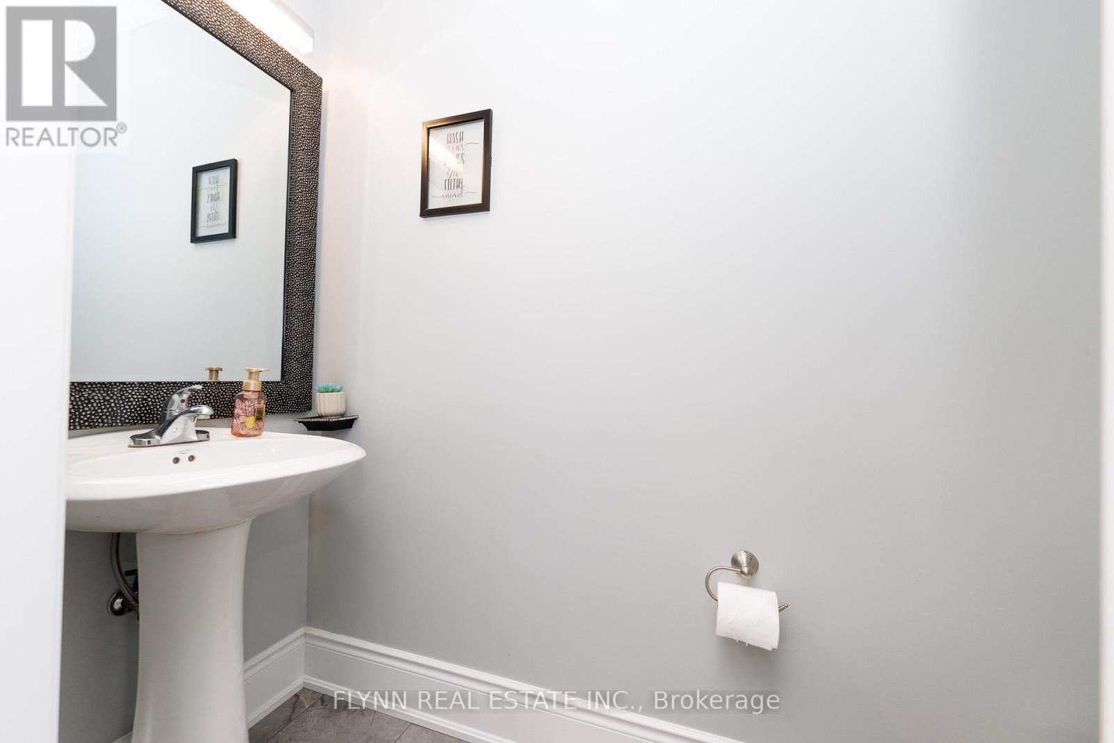 37 Sunset Way, Thorold, ON