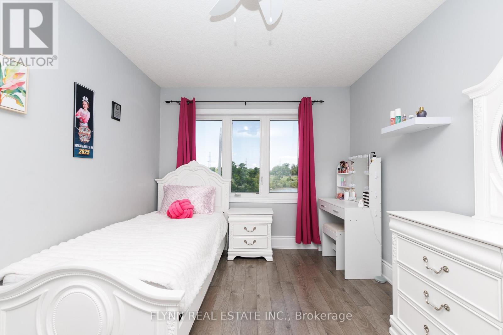37 Sunset Way, Thorold, ON