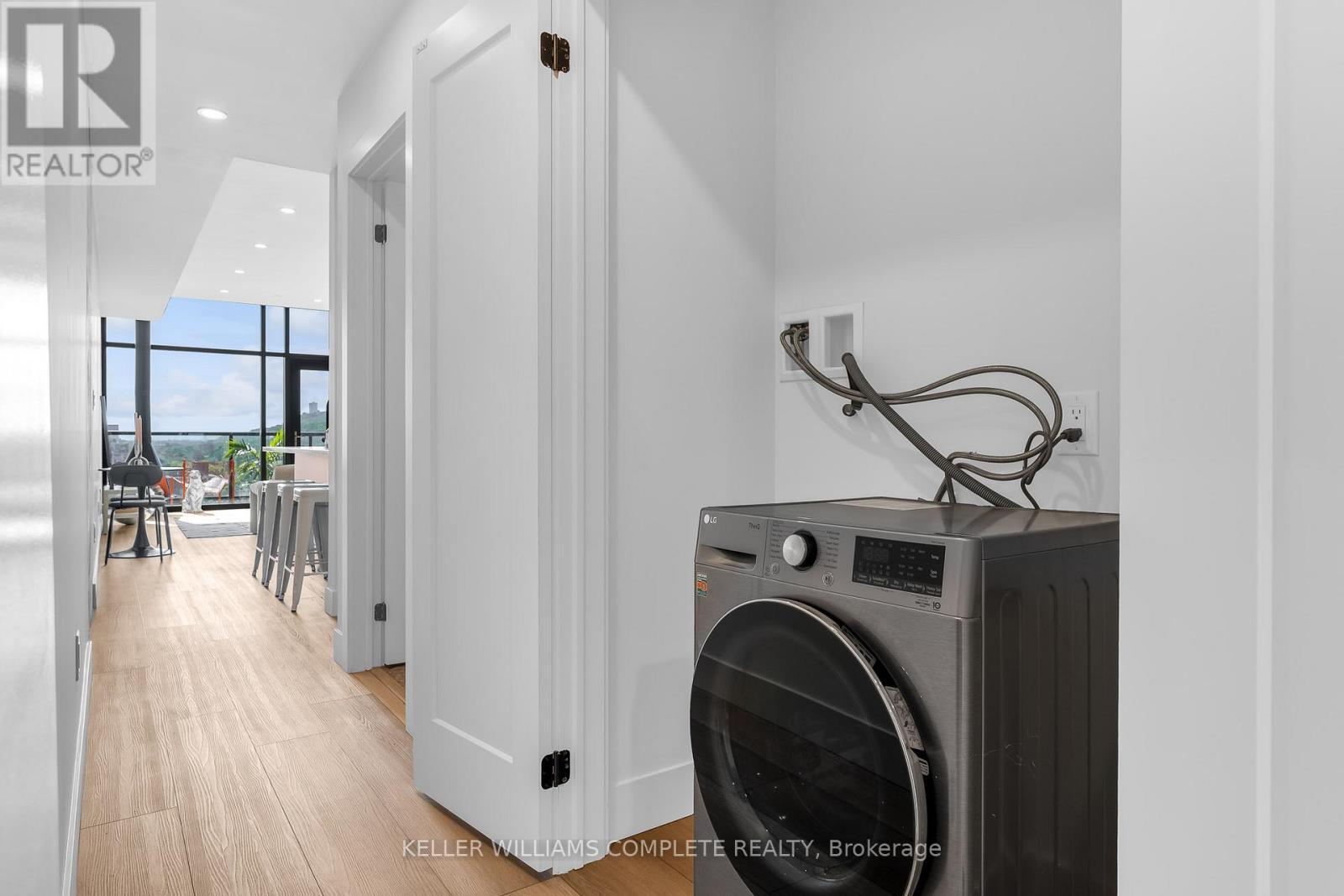 IN-SUITE EUROPEAN STYLE WASHER/DRYER COMBO - 809 - 24 Augusta Street, Hamilton, ON