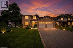 22 COLONIAL Crescent Brantford, ON N3R 7M6