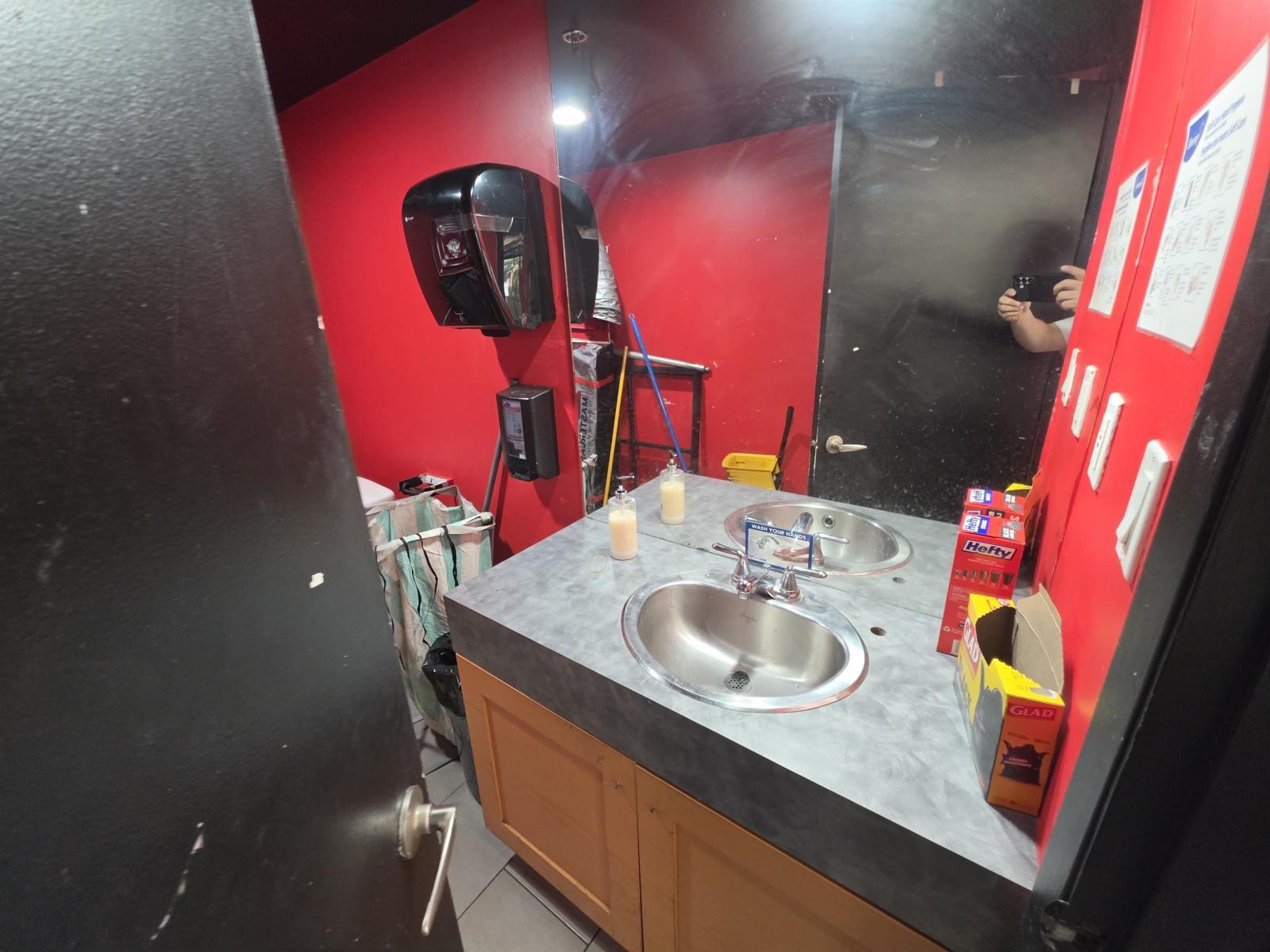 1691 Confidential, Langley, BC