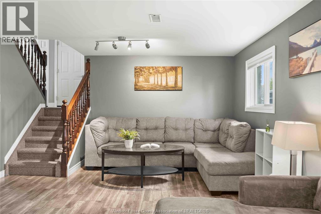 12184 Mcnorton, Tecumseh, ON