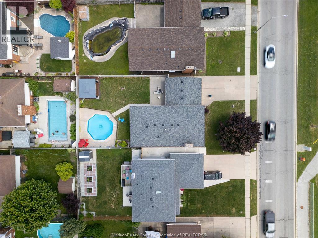 12184 Mcnorton, Tecumseh, ON