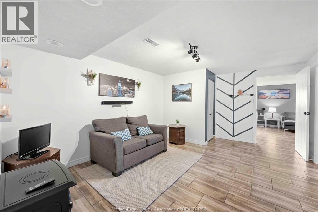 12184 Mcnorton, Tecumseh, ON