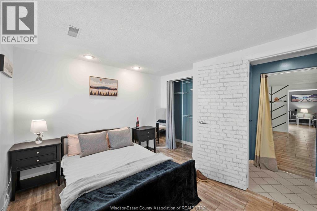 12184 Mcnorton, Tecumseh, ON