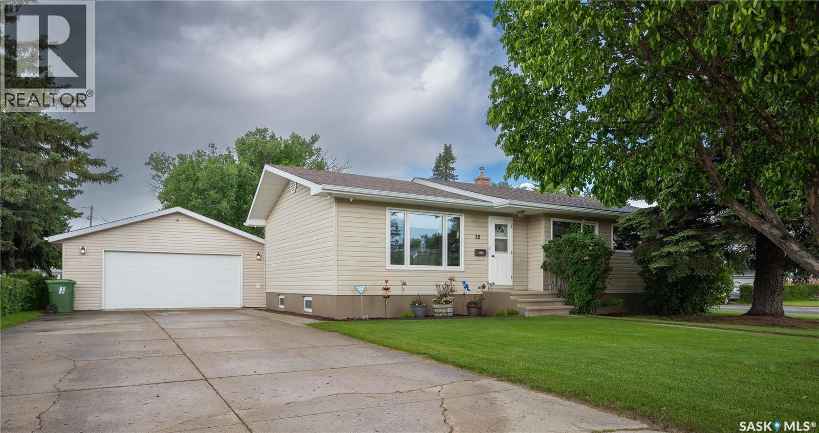 32 Victor Place, Yorkton, SK