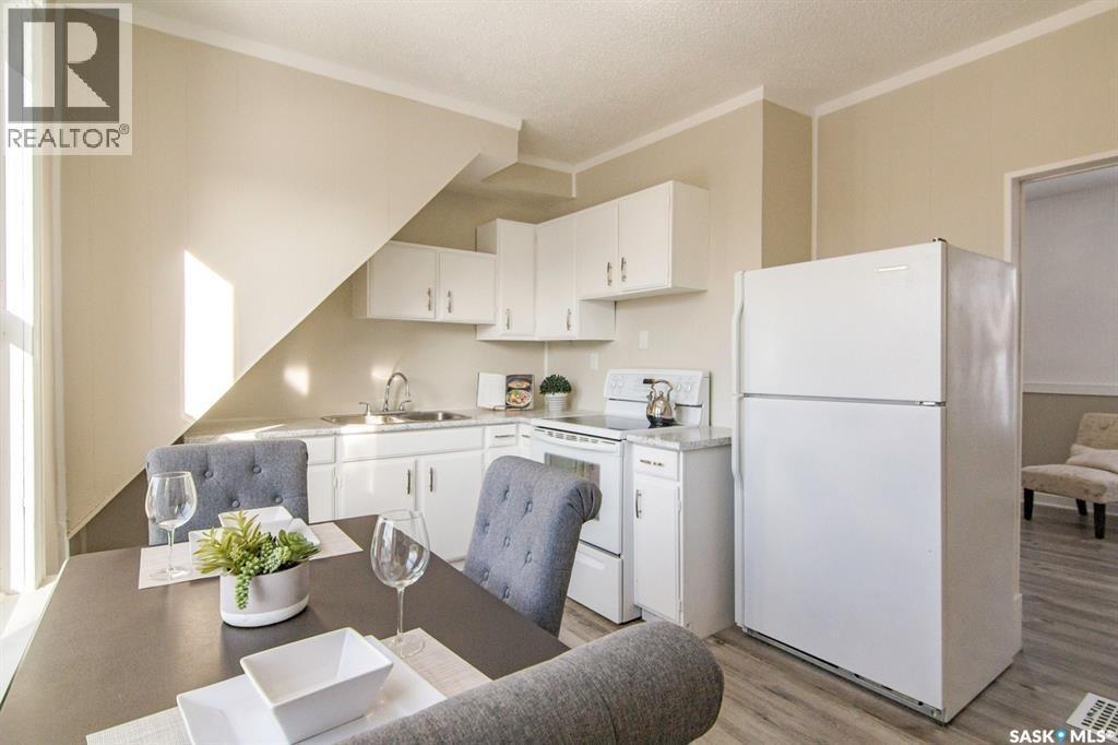 203 8Th Street W, Saskatoon, SK